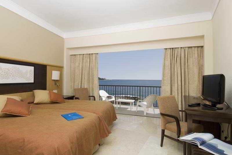 Grupotel Aguait Resort & Spa - Adults Only Cala Ratjada  Habitación foto